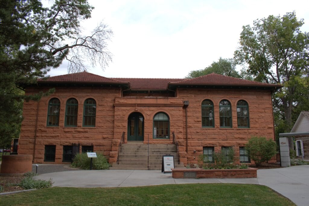 Carnegie building was the original library that opened in 1904. Now the Community Creative Center.
